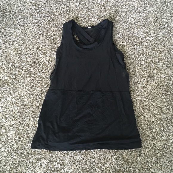 lululemon athletica Tops - Lululemon 2 in 1 Built in Bra Mesh Tank size 8